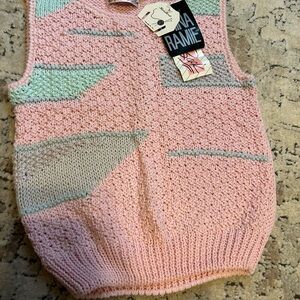 Woman’s size small sweater top